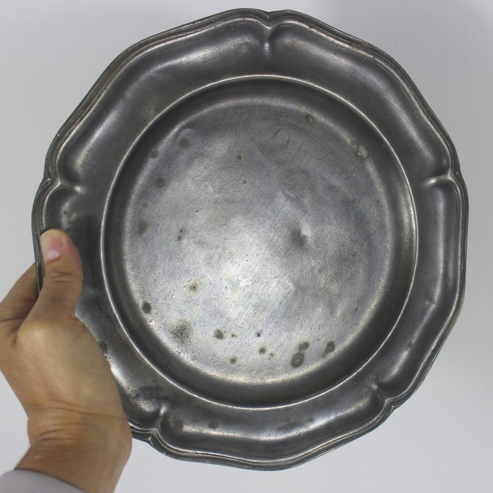 Antique Pewter Plate 10.5” Tray or Dish Drinks, Food Styling, Photography Prop - Picture 8 of 8
